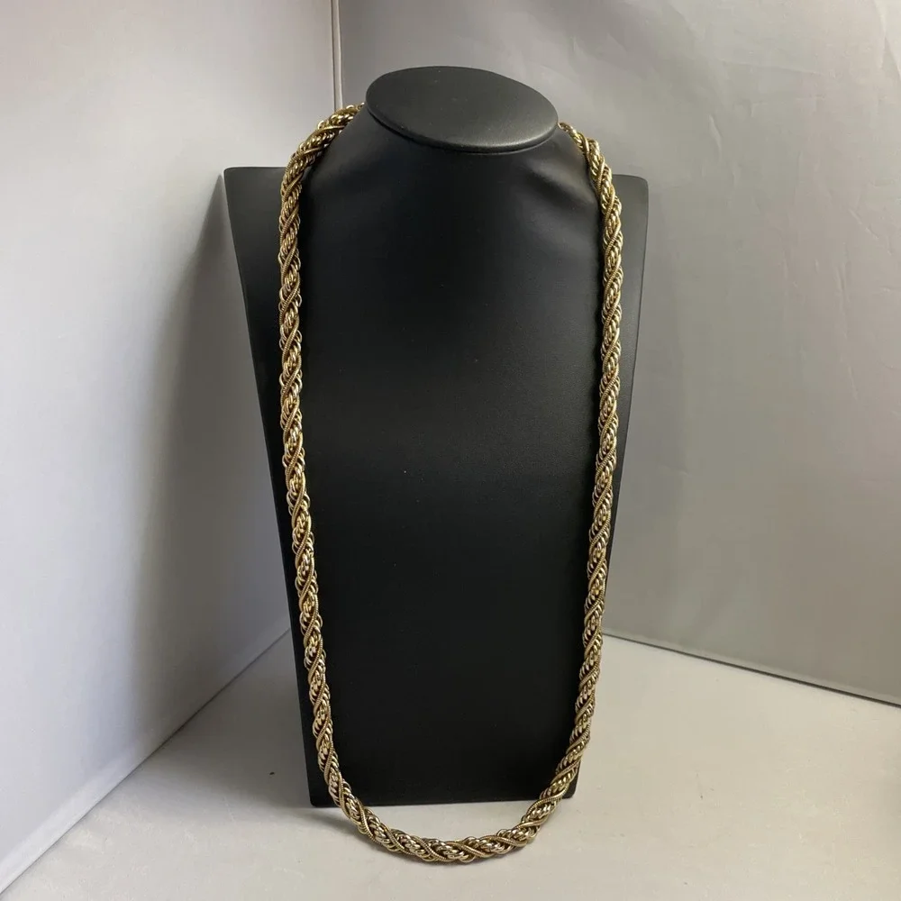 Vintage Twisted Chain Necklace Chunky Gold Tone 29" Long Retro Jewelry - Picture 4 of 9